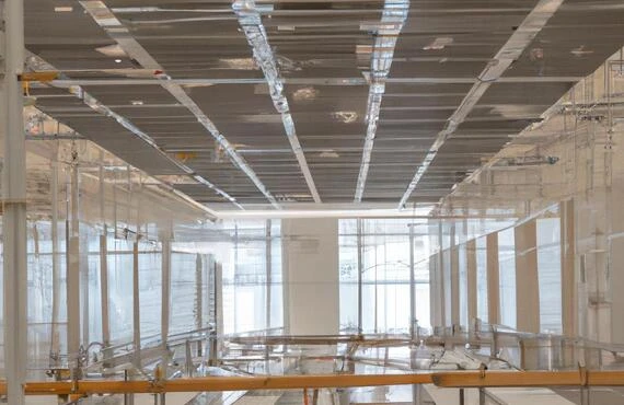 関東エリアでの革新的なパーテーション設置業務を展開中！建設業界からの求人募集